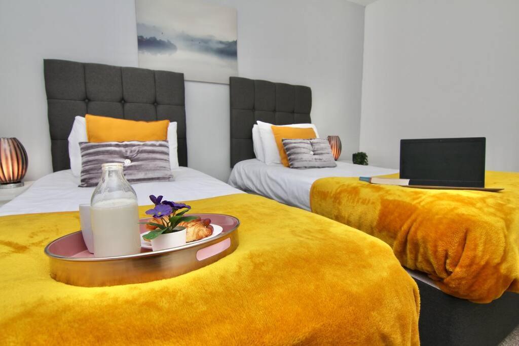 Daimler House - Cosy Home Near Coventry City Centre Buitenkant foto